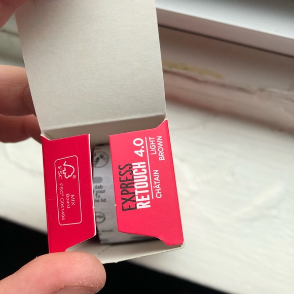 Express Retouch Gray Hair Concealer 🤎 - Picture 6 of 8